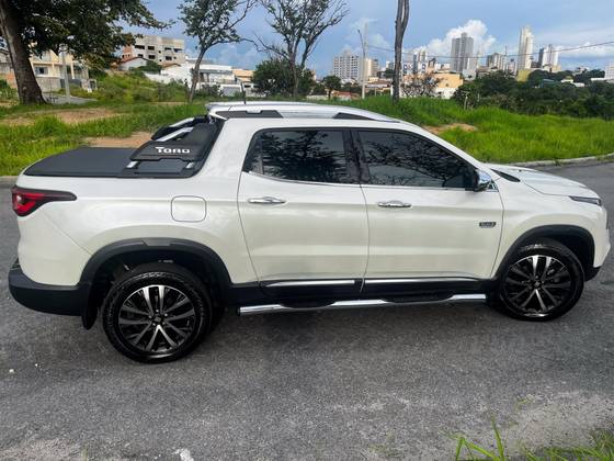 FIAT TORO 2.0 16V TURBO DIESEL RANCH 4WD AT9